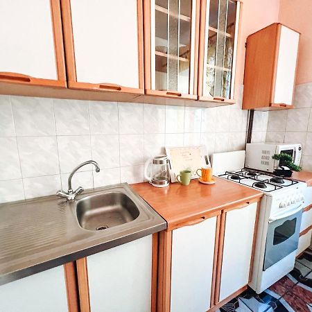 1-Room Apartments Kiev City Center Ngoại thất bức ảnh