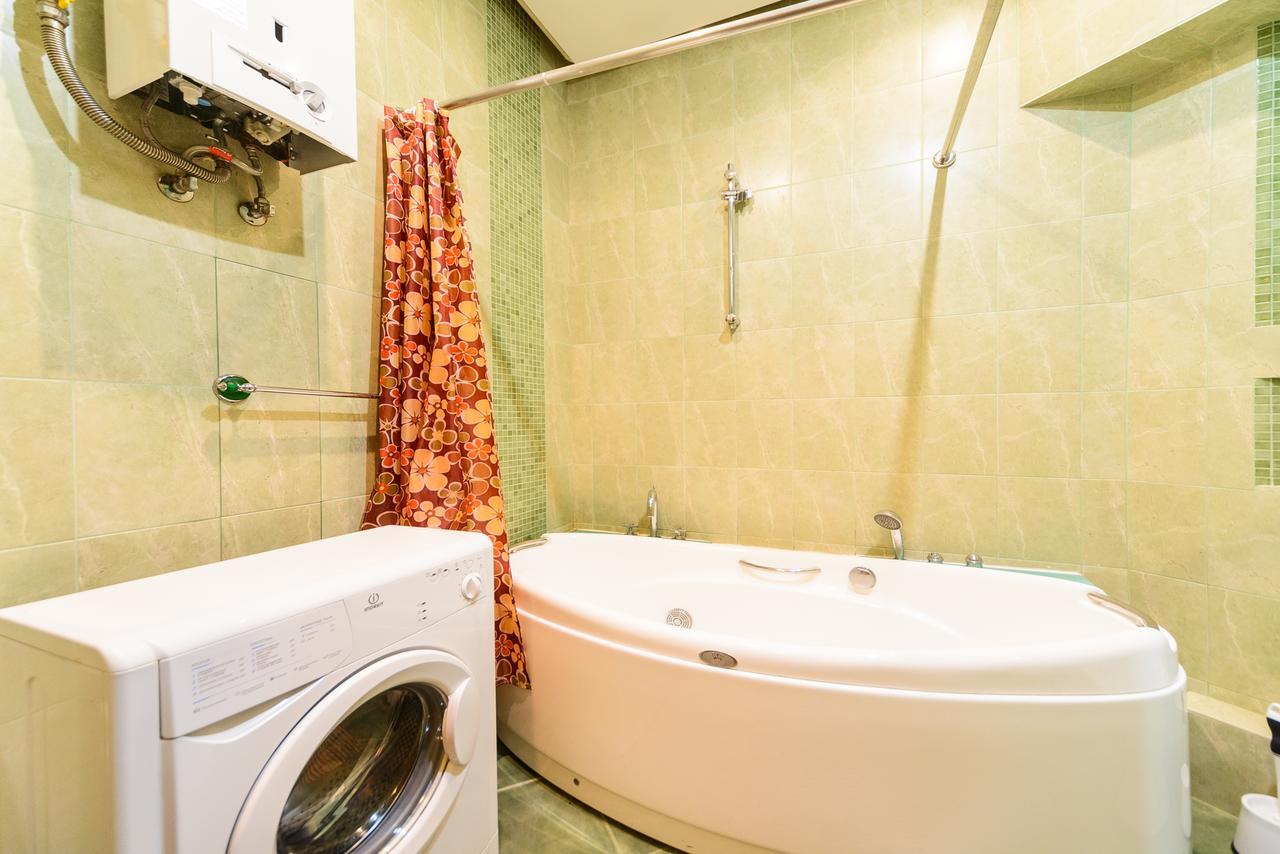 1-Room Apartments Kiev City Center Ngoại thất bức ảnh